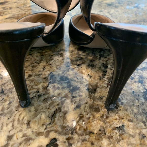 Black leather ankle strap pump - Picture 5 of 6